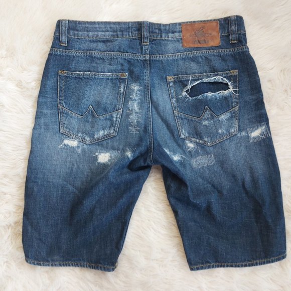 Adenim Men's Blue Adam Slim Fit Fly Buttons Distress Shorts - Picture 4 of 10